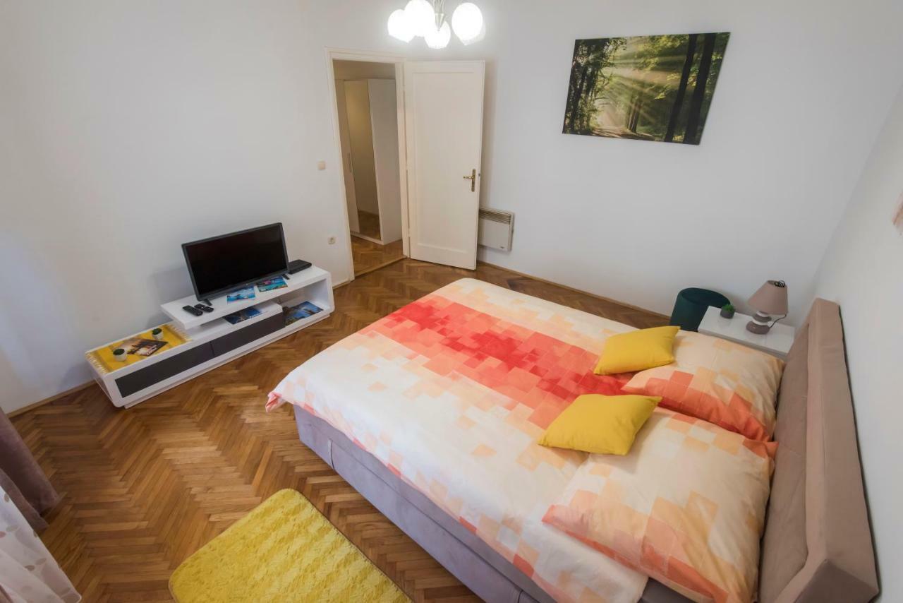 T&M Apartment With Parking In The Old Town Ζαντάρ Εξωτερικό φωτογραφία
